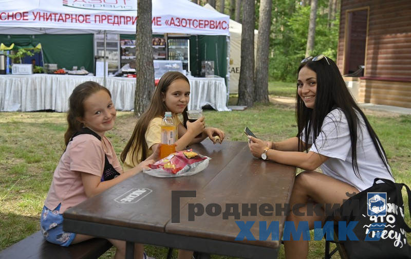 345667879778 (12).jpg